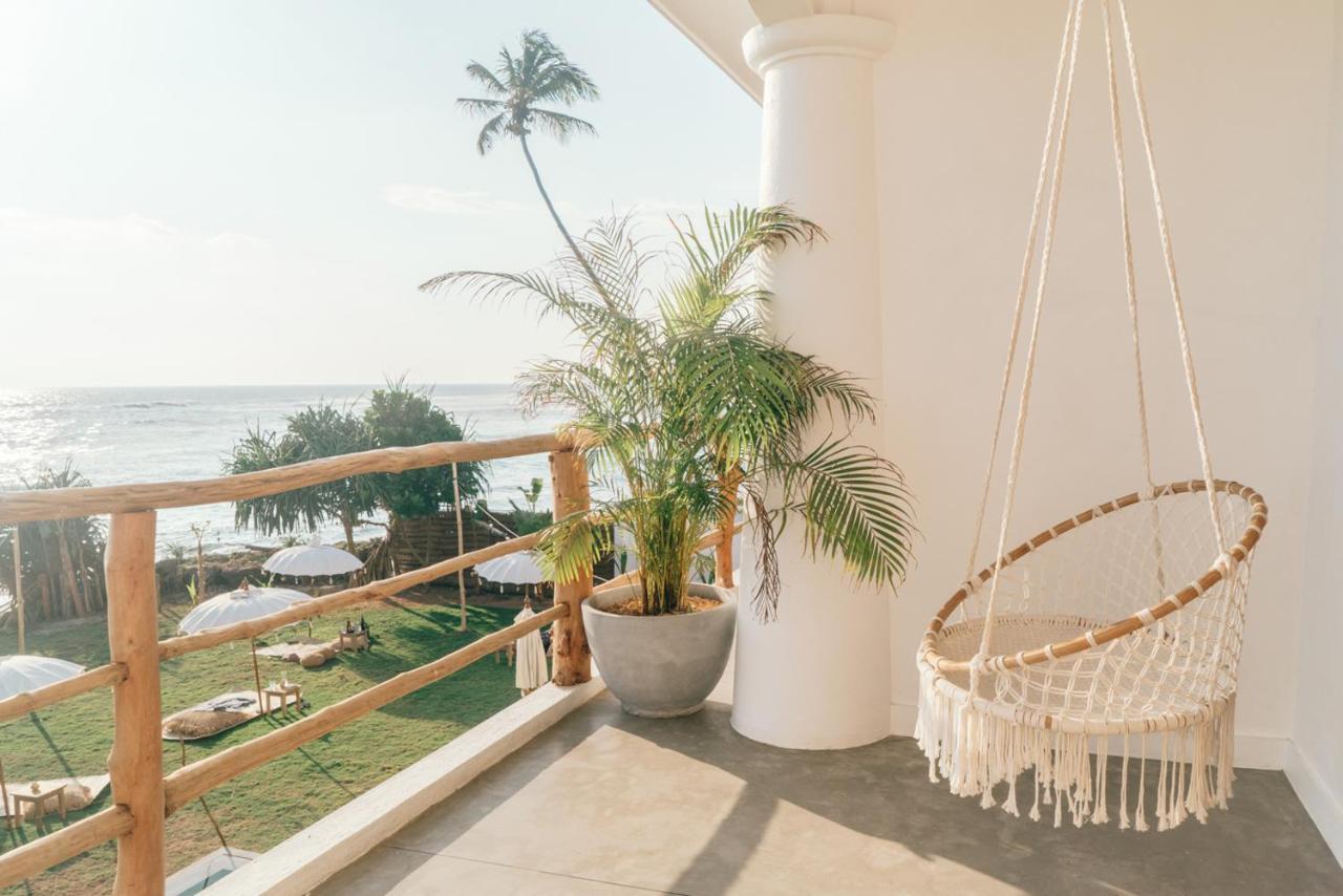 Dreamsea Sri Lanka Hotel Ahangama Bagian luar foto