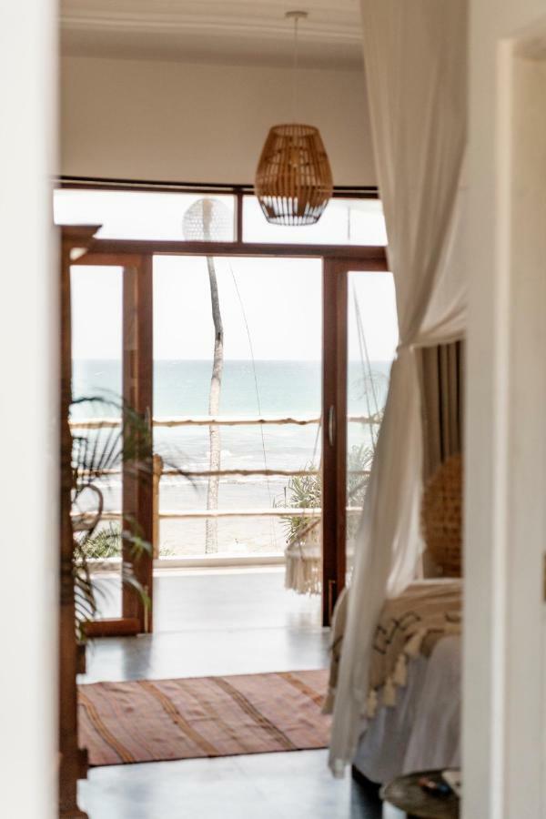 Dreamsea Sri Lanka Hotel Ahangama Bagian luar foto