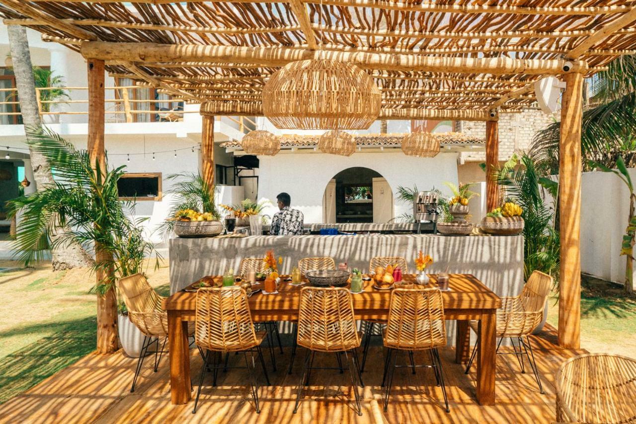 Dreamsea Sri Lanka Hotel Ahangama Bagian luar foto